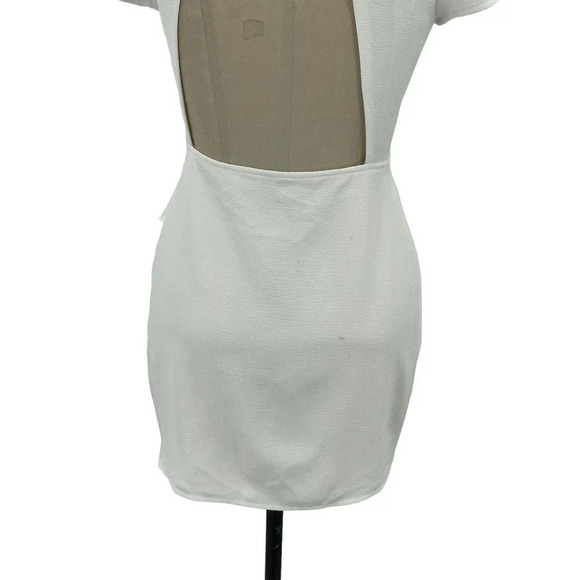 By The Way. Cheyenne Open Cut-Out Back Short Sleeve Mini Dress Size Small - Picture 8 of 10